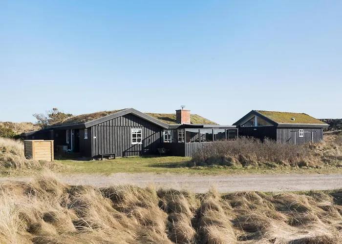 Holiday home 4 Bedroom Beautiful In *